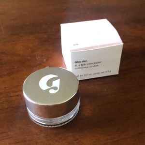 NIB Glossier G10 Stretch Concealer